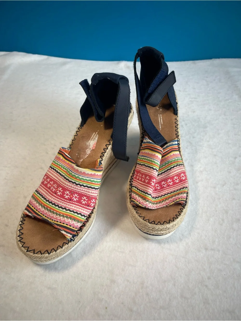 TOMS Women’s Colorful Stripe Espadrille Wedge Sandals Ankle Strap Size 9.5
